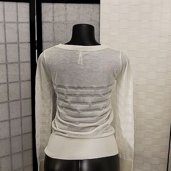 BRAND NEW PROOF KNIT WITH AN OPEN WEAVE LONG SLEEVE SWEATER - Picture 7 of 14